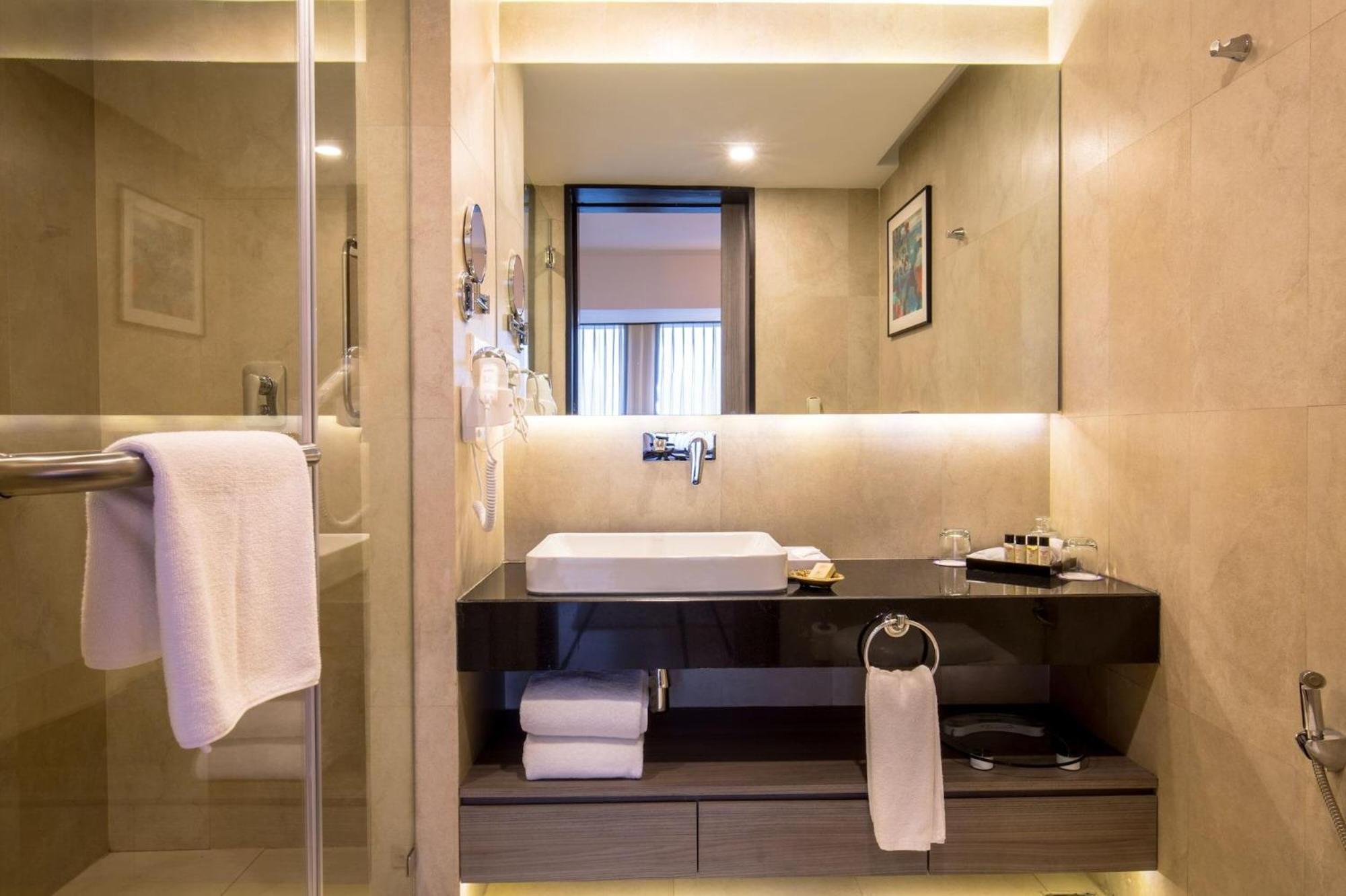 Hotel Aela Grand Near Delhi Airport By La Casa New Delhi Buitenkant foto